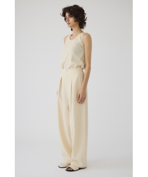 RIM.ARK(リムアーク)の「Scoop 2way neckline tank スコープツーウェイネックラインタンク(タンクトップ・レディース・アイボリー/ブラウン/ブラック・38/36)」の6枚目の写真