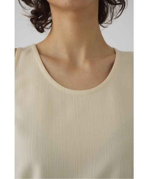 RIM.ARK(リムアーク)の「Scoop 2way neckline tank スコープツーウェイネックラインタンク(タンクトップ・レディース・アイボリー/ブラウン/ブラック・38/36)」の11枚目の写真