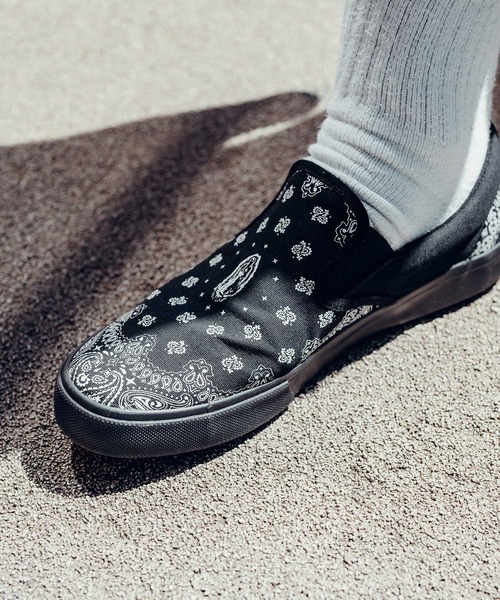 Subciety(サブサエティ)の「Bandanna maria slip-on(スリッポン・メンズ・ブラック×ブラック/ブラック×ホワイト・SMALL/X-LARGE/LARGE/MEDIUM)」の21枚目の写真