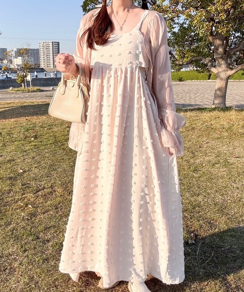 merrylatte（メリーラテ）の「低身長OK◎ジャガードドットキャミワンピース（ワンピース・レディース・アイボリー・MEDIUM）」の2枚目の写真