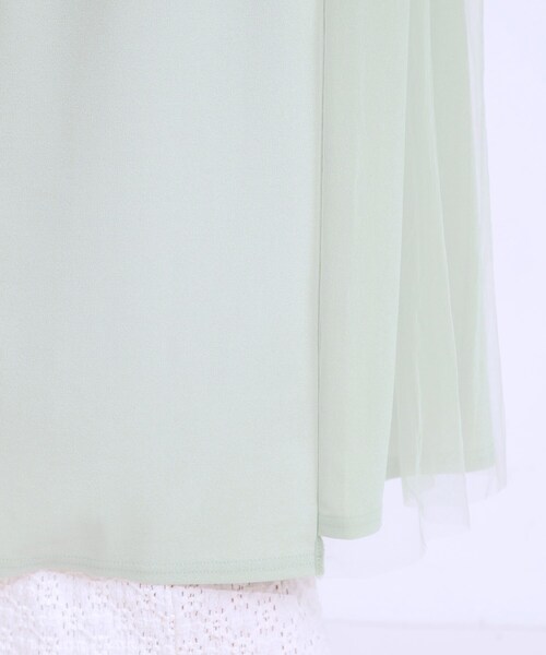 SHOO・LA・RUE(シューラルー)の「旬を取り入れながら体型カバー ボタンレスエアリージレ(ベスト・レディース・ブラック/ブラウン系/ライトグリーン・04/03/02/01)」の22枚目の写真