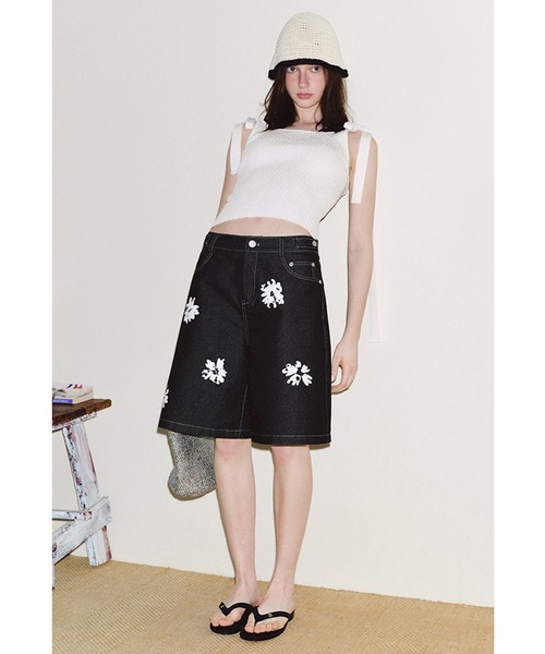 コントラストフラワープリント ミドル丈デニムパンツ FC25K055