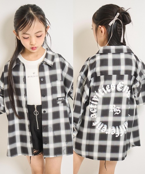 ANAP kids(アナップキッズ)の「オーバーチェックシャツ (ジュニアお揃い)(シャツ/ブラウス・キッズ・ホワイト/ブラック・130cm/120cm/110cm)」の1枚目の写真