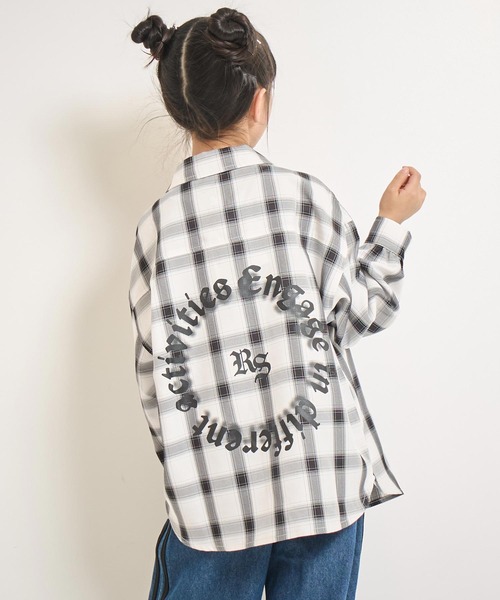 ANAP kids(アナップキッズ)の「オーバーチェックシャツ (ジュニアお揃い)(シャツ/ブラウス・キッズ・ホワイト/ブラック・130cm/120cm/110cm)」の4枚目の写真