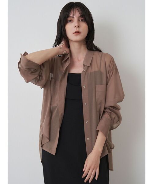 ELENDEEK(エレンディーク)の「オーバーサイズシアーシャツ(シャツ/ブラウス・レディース・ベージュ/オフホワイト/ブラック・FREE)」の15枚目の写真