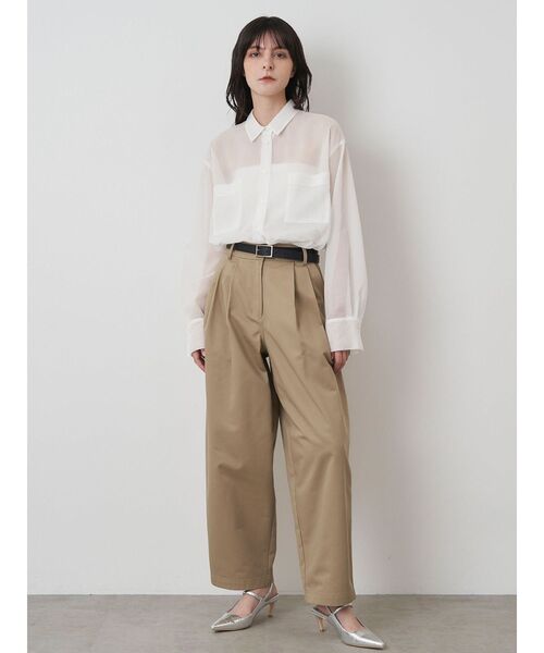 ELENDEEK（エレンディーク）の「オーバーサイズシアーシャツ（シャツ/ブラウス・レディース・ベージュ/オフホワイト/ブラック・FREE）」の17枚目の写真