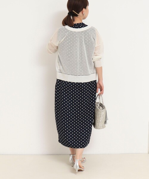 MICO COULIER（ミコクリエ）の「極細UVメッシュ2WAYカーディガン（カーディガン/ボレロ・レディース・オフホワイト/ライトグレー/チャコールグレー・38）」の7枚目の写真