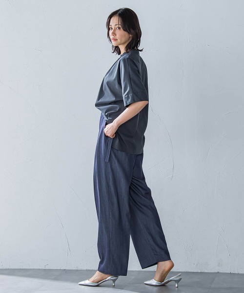 LAUTREAMONT(ロートレアモン)の「ライクアウーヴンギャザーネックカットソー≪洗濯機で洗える≫(Tシャツ/カットソー・レディース・ブルー/チャコールグレー/ライトブルー/ブラウン/ホワイト/ピンク・9号)」の15枚目の写真