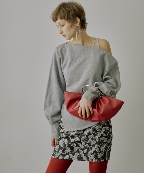 VIOLETTA（ヴィオレッタ）の「フープハンドルラウンドバッグ（ハンドバッグ・レディース・ブラック/レッド/シルバー・FREE）」の19枚目の写真