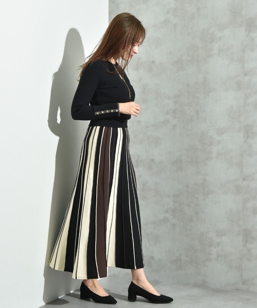INTERPLANET（インタープラネット）の「配色プリーツニットスカート（スカート・レディース・ブラック/ブルー/グレー・FREE）」の20枚目の写真