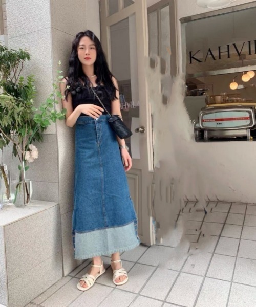 Ritzy(リッツィー)の「クロス編み込みデザインフラットサンダル(サンダル・レディース・ブラック/ブラウン/ホワイト・22.5/23/23.5/24/24.5/25)」の10枚目の写真