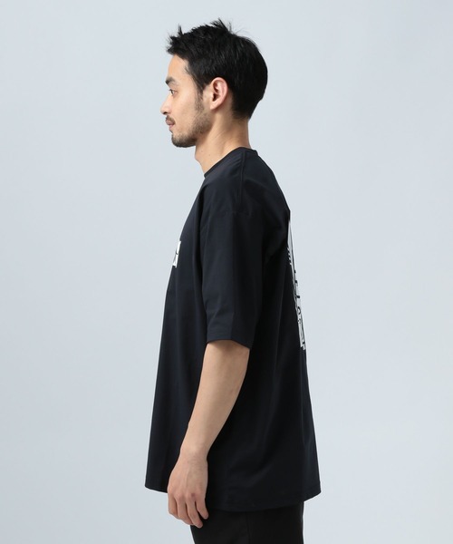 Ocean Pacific（オーシャンパシフィック）の「【Ocean Pacific(オーシャンパシフィック)】OLDグラフィックラッシュガードTシャツ[吸水速乾・UVカット・水陸両用]（Tシャツ/カットソー・メンズ・ブラック/ホワイト・MEDIUM/LARGE）」の12枚目の写真