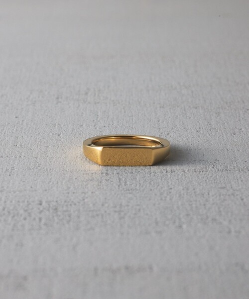 and cloud(アンドクラウド)の「Signet Square Ring(リング・レディース・ブラック/シルバー/イエローゴールド・15号/17号/13号/11号/19号)」の3枚目の写真