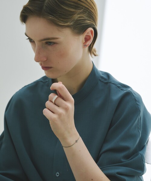 and cloud(アンドクラウド)の「Signet Square Ring(リング・レディース・ブラック/シルバー/イエローゴールド・15号/17号/13号/11号/19号)」の7枚目の写真