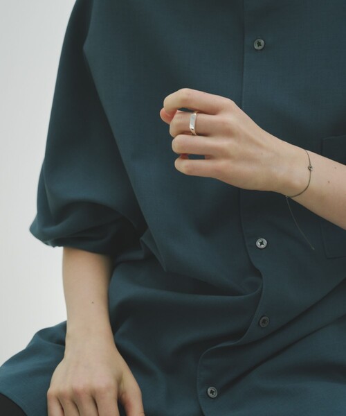 and cloud(アンドクラウド)の「Signet Square Ring(リング・レディース・ブラック/シルバー/イエローゴールド・15号/17号/13号/11号/19号)」の8枚目の写真