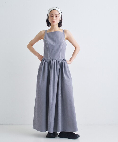 CODE A（コードエー）の「gathers drama dress（ワンピース・レディース・ネイビー系1/ホワイト/ブラック・38/36）」の4枚目の写真