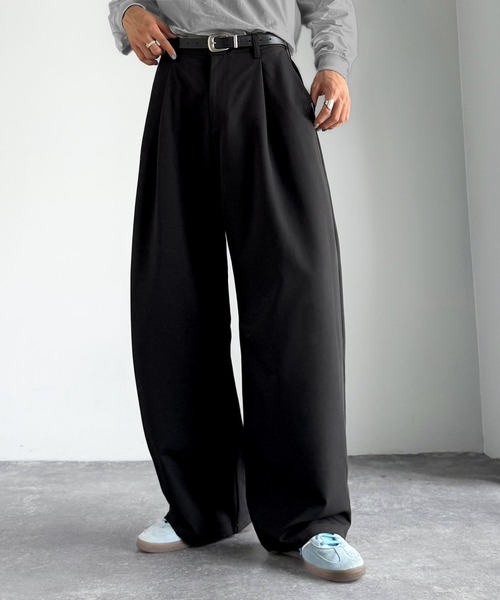 GUSTAVOLINS スラックス セール】「進化系ベーシック。」カーブラインワンタックスラックス