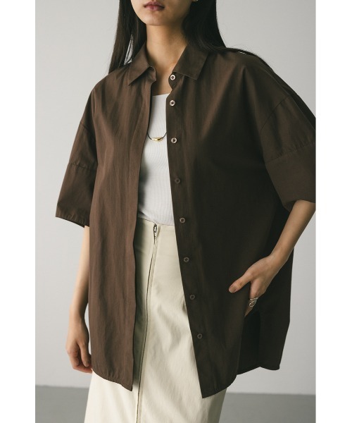 STYLEMIXER(スタイルミキサー)の「ハーフスリーブオーバーサイズシャツ(シャツ/ブラウス・レディース・ホワイト/ブラウン/ライトブルー・FREE)」の3枚目の写真
