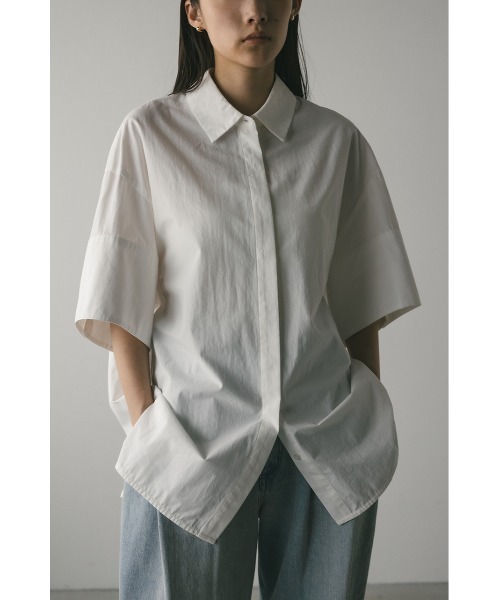 STYLEMIXER(スタイルミキサー)の「ハーフスリーブオーバーサイズシャツ(シャツ/ブラウス・レディース・ホワイト/ブラウン/ライトブルー・FREE)」の2枚目の写真