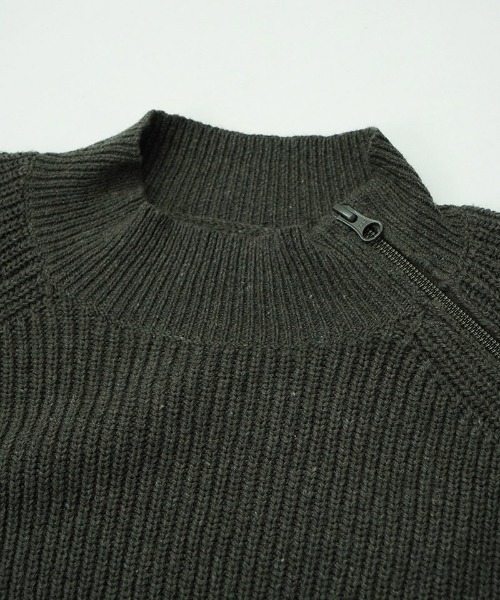 EGO TRIPPING（エゴトリッピング）の「mn3156-ZIPHI ハイネックニット（ニット/セーター・メンズ・ブラック/杢グレー/ダークカーキ・46/48）」の14枚目の写真