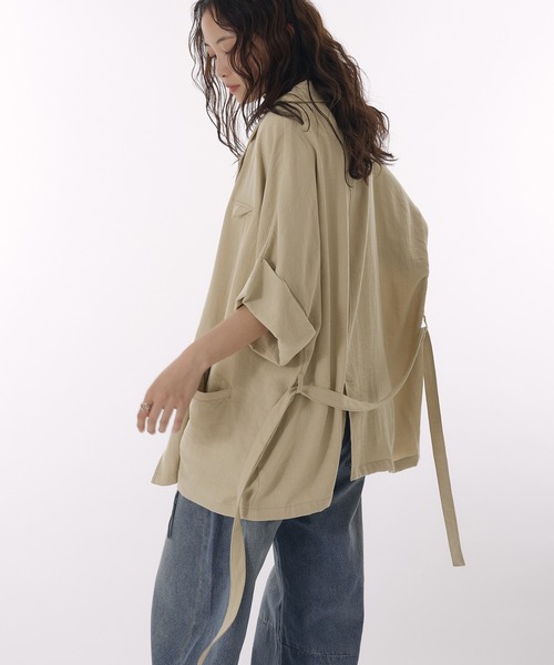 MUHET(ミュエータ)の「loose half sleeve tailored jacket / ルーズ半袖テーラードジャケット(テーラードジャケット・レディース・ベージュ/ブラック/ブラウン・FREE)」の11枚目の写真