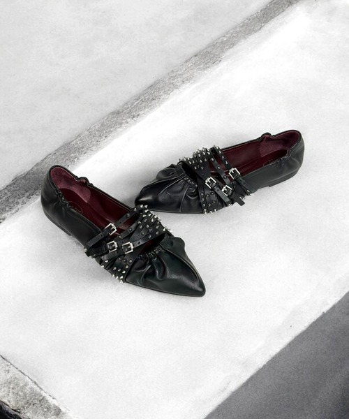 ASH（アッシュ）の「アッシュ 【BRENDHA】スタッズベルトフラットパンプス ポインテッドトゥ ソフトレザー 1.5cmヒール（パンプス・レディース・ブラック/アッシュブラウン・38/37/36/35/39）」の7枚目の写真