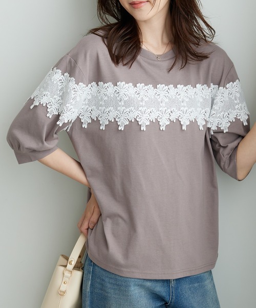 BELLUNA PLUS（ベルーナ）の「ケミカルレース使い華やかプルオーバー（Tシャツ/カットソー・レディース・ネイビー/アイボリー/モカ・LARGE/X-LARGE/MEDIUM）」の9枚目の写真