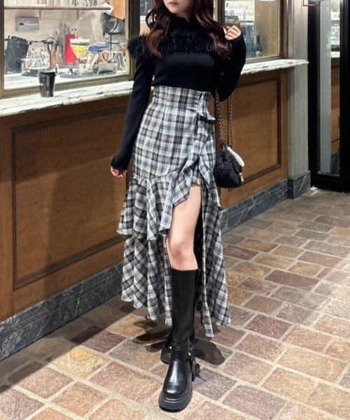 rienda チェックフリルスリットスコートショートパンツ チェックフリルスリットスコートショートパンツ 秋服（スカート
