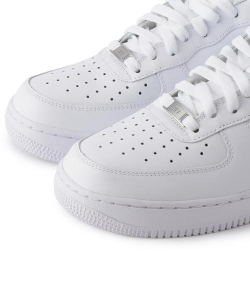 NIKE(ナイキ)の「<NIKE(ナイキ)> AIR FORCE Ⅰ 07/スニーカー¨◆(スニーカー・メンズ・ホワイト/ブラック・26cm/26.5cm/28cm/27.5cm/27cm)」の7枚目の写真