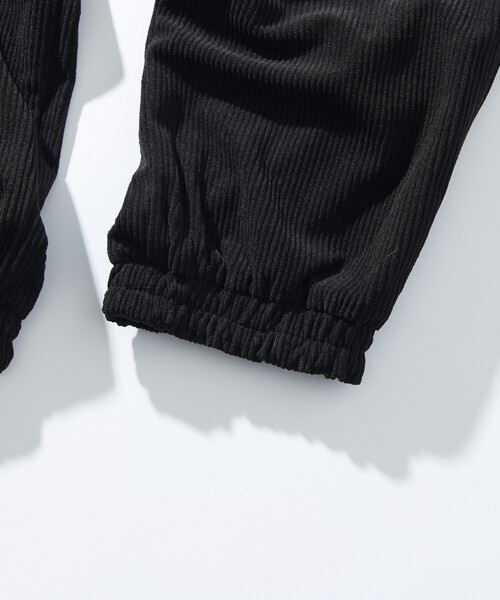 FREAK'S STORE(フリークスストア)の「限定展開 コーデュロイ イージージョガーパンツ(その他パンツ・メンズ・ベージュ/ブラウン/ブラック/チャコールグレー・LARGE/MEDIUM/SMALL)」の13枚目の写真