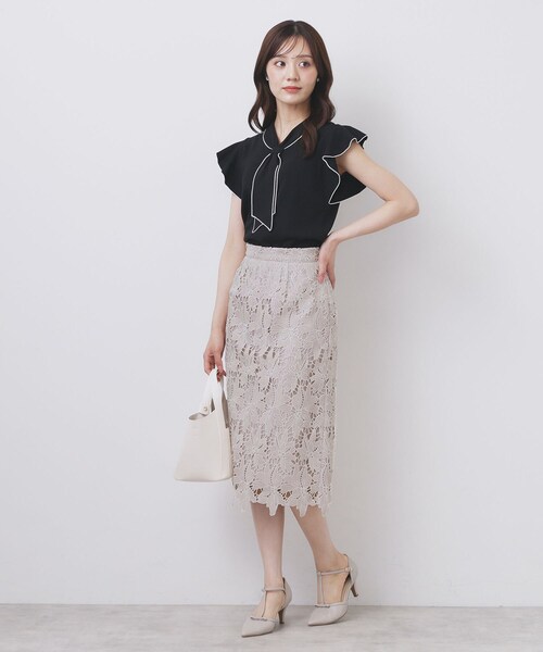 index(インデックス)の「《S-3Lサイズ》バイカラーレースタイトスカート【洗濯機洗い可】(スカート・レディース・ブラウン系/ナチュラル/ネイビー・36/38/40/42/44)」の11枚目の写真