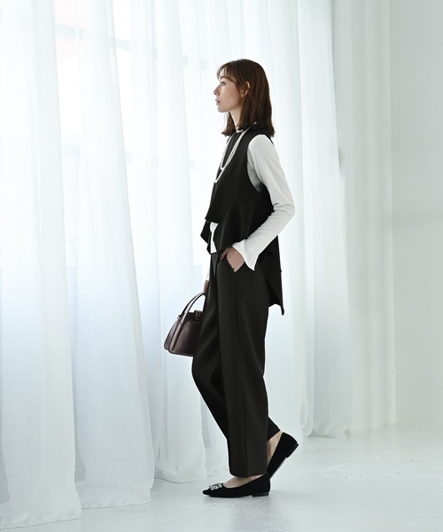 STYLE DELI(スタイルデリ)の「【Kana Oyama×BLK001】ワイドパンツ/DELI size(その他パンツ・レディース・ブラック/ネイビー・01/02)」の4枚目の写真