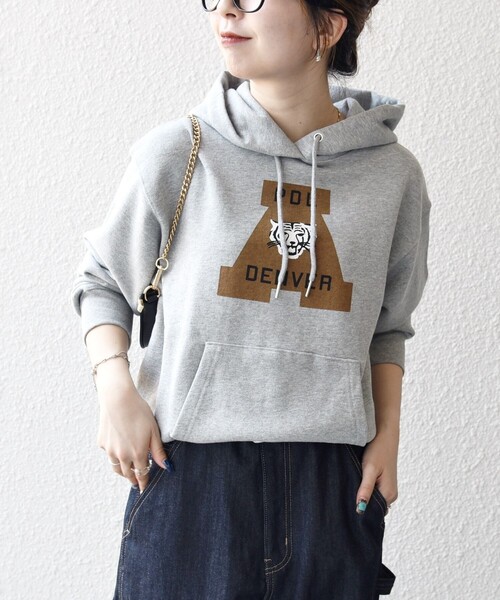 SHIPS any(シップス エニィ)の「【SHIPS any別注】THE KNiTS:〈洗濯機可能〉ロゴプリント フーディー パーカー(パーカー・レディース・グレー/ネイビー/ブラウン・ONE SIZE)」の12枚目の写真