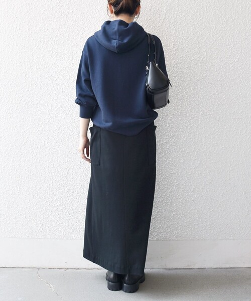 SHIPS any(シップス エニィ)の「【SHIPS any別注】THE KNiTS:〈洗濯機可能〉ロゴプリント フーディー パーカー(パーカー・レディース・グレー/ネイビー/ブラウン・ONE SIZE)」の22枚目の写真