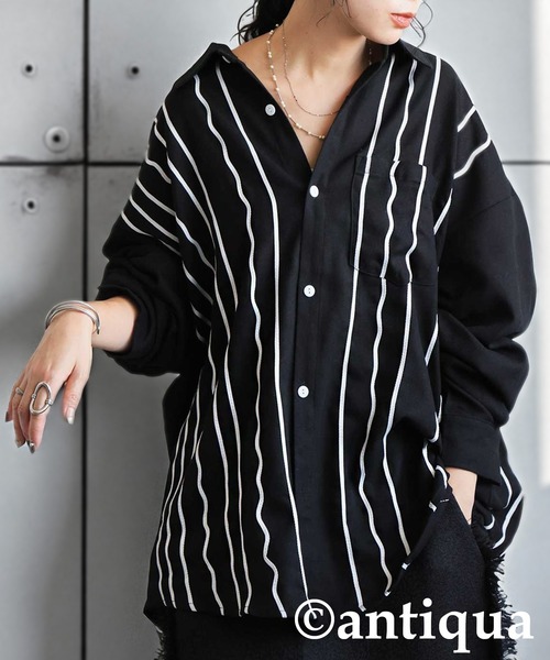 antiqua(アンティカ)の「コード刺繍シャツ(シャツ/ブラウス・レディース・ブラック×ホワイト/ホワイト×ブラック・ONESIZE)」の2枚目の写真