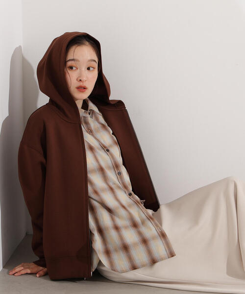 N.（N. Natural Beauty Basic）（エヌエヌナチュラルビューティーベーシック）の「ダンボールフォルムパーカー（パーカー・レディース・グレー/ブラウン/ベージュ・MEDIUM）」の10枚目の写真