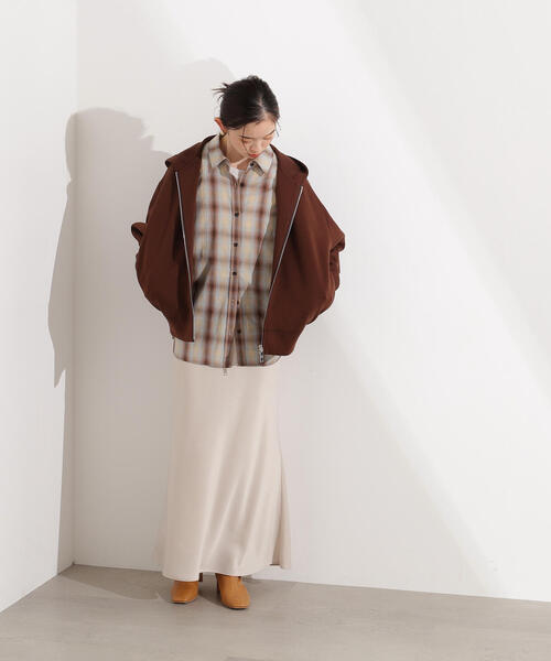 N.（N. Natural Beauty Basic）（エヌエヌナチュラルビューティーベーシック）の「ダンボールフォルムパーカー（パーカー・レディース・グレー/ブラウン/ベージュ・MEDIUM）」の8枚目の写真