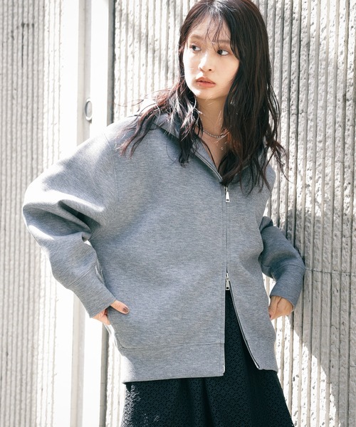 N.（N. Natural Beauty Basic）（エヌエヌナチュラルビューティーベーシック）の「ダンボールフォルムパーカー（パーカー・レディース・グレー/ブラウン/ベージュ・MEDIUM）」の2枚目の写真