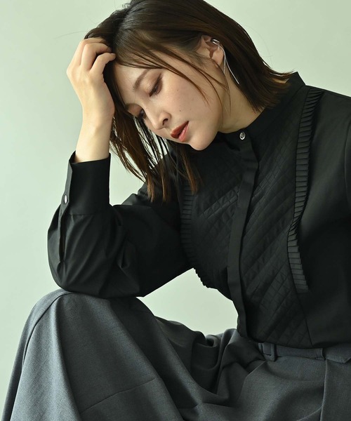 RAW FUDGE（ローファッジ）の「キルト切り替えプリーツフリルシャツ（シャツ/ブラウス・レディース・ホワイト/ブラウン/ブラック・M）」の6枚目の写真