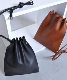 blancle（ブランクレ）の「blancle SMOOTH ZIP DRAWST M（ショルダーバッグ）」