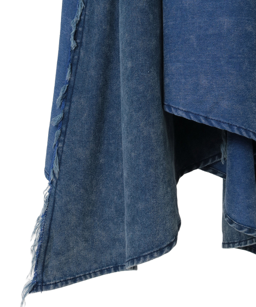 CONVERSE TOKYO（コンバーストウキョウ）の「【NAVY SERIES】STAR★ RANDOM CUT DENIM SKIRT（デニムスカート・レディース・ネイビー・FREE）」の4枚目の写真