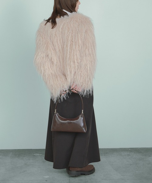 セール】短丈ノーカラーフェイクファージャケット（長毛フェイクファー