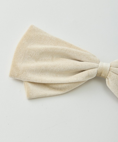 one after another NICE CLAUP（ワンアフターアナザーナイスクラップ）の「【Latini】ベロアクリップリボン（バレッタ/ヘアクリップ・レディース・アイボリー/ブラック・FREE）」の13枚目の写真