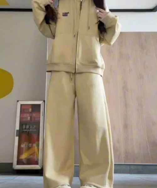 セール】【上下セット】ワンポイント 刺繍 ロゴ スウェットパーカー