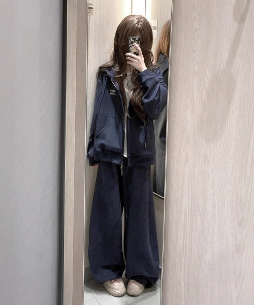 上下セット】ワンポイント 刺繍 ロゴ スウェットパーカー×スウェット