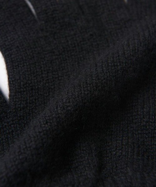 Johnstons of Elgin（ジョンストンズオブエルガン）の「ジャージーグローブ(カシミヤ)(MEN)（手袋・メンズ・ネイビー/ブラック/ブラウン系その他・ONE SIZE）」の4枚目の写真