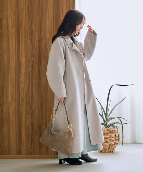 La boutique BonBon（ラブティックボンボン）の「【オウレンティ】スエードダブルハンドルバッグ（トートバッグ・レディース・グレー系その他・FREE）」の10枚目の写真