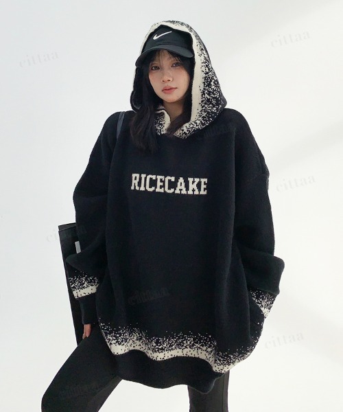 Dalfwin(ダールフィン)の「韓国ファッション RICECAKE粉雪グラデニットフーディー(ニット/セーター・レディース・ホワイト/ブラック・FREE)」の11枚目の写真