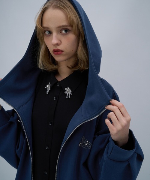 HARE(ハレ)の「ダンボールビッグパーカー(HARE)(パーカー・レディース・ブラック/ブルー/グレー/ブルー系その他・FREE)」の4枚目の写真