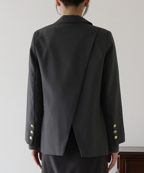 BLUEEAST（ブルーイースト）の「バックスリットテーラードジャケット（テーラードジャケット・レディース・チャコールグレー/ネイビー・LARGE/MEDIUM）」の14枚目の写真